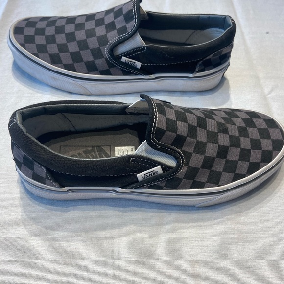 Vans classic slip on women’s size 7.5, men’s size 6 - Picture 2 of 6